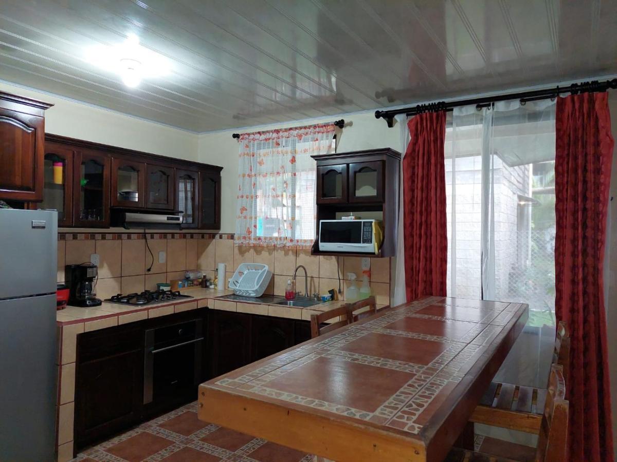 Hotel Casa Thirema Tortuguero Exteriér fotografie