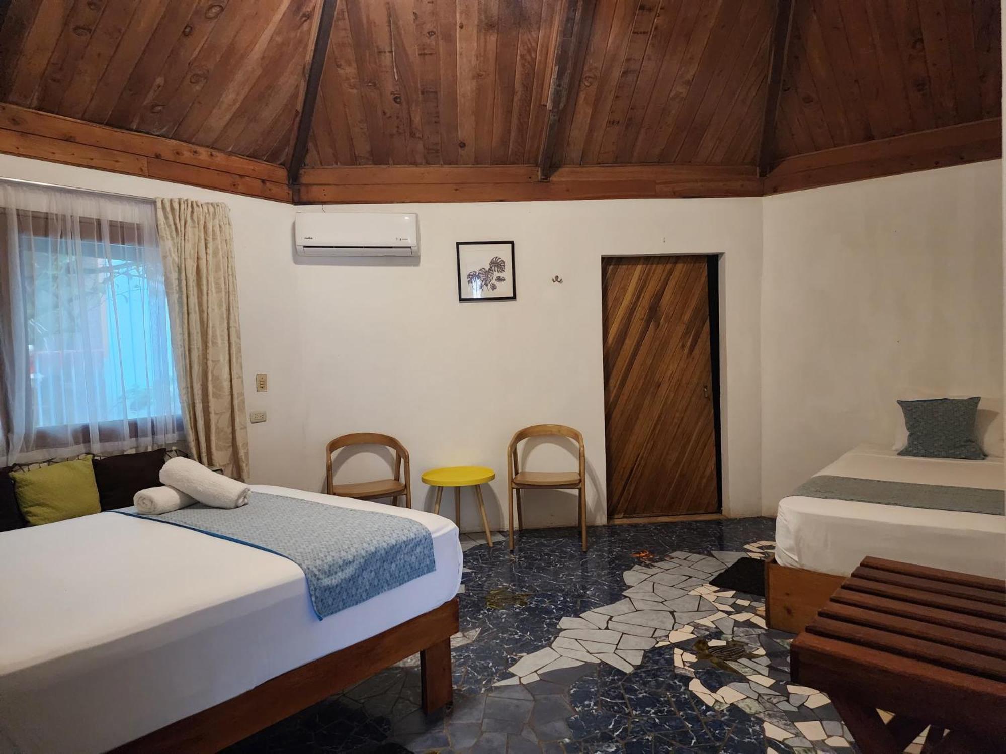 Hotel Casa Thirema Tortuguero Exteriér fotografie