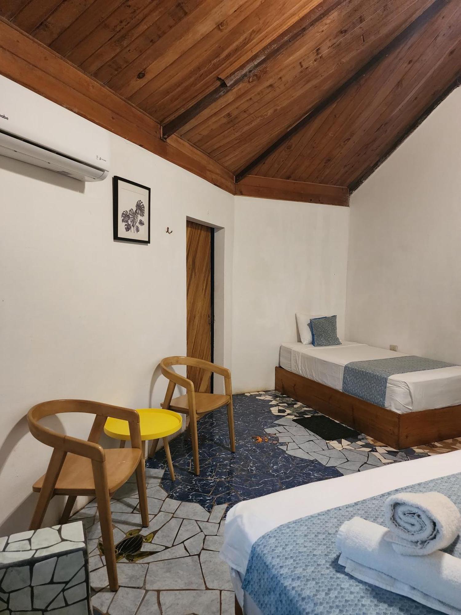 Hotel Casa Thirema Tortuguero Exteriér fotografie