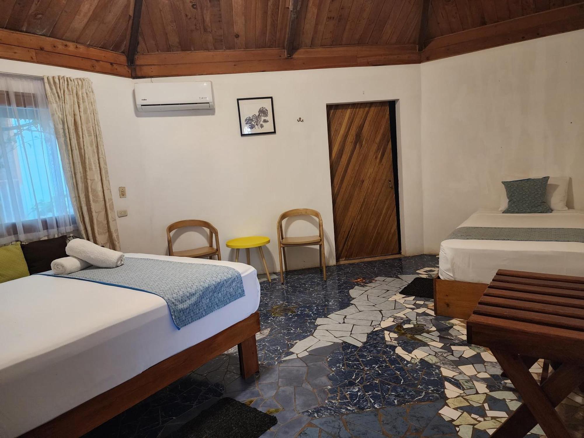 Hotel Casa Thirema Tortuguero Exteriér fotografie